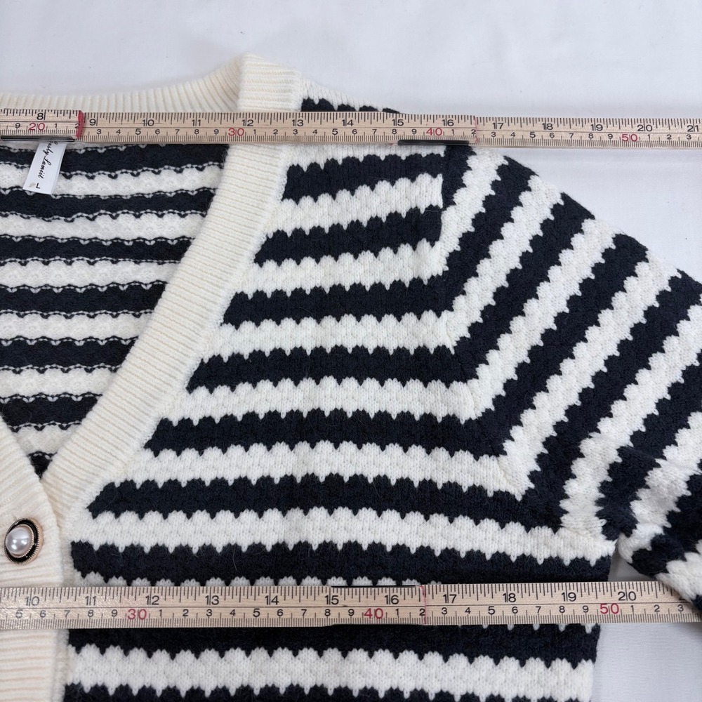 Casly Lamiit Women's L Black White Stripe Button‎ Cardigan Sweater Pearl Buttons - Picture 4 of 7